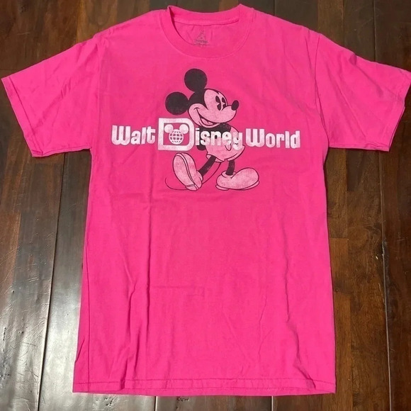 Walt Disney World Disneyland Mickey Pink shirt‎ size Medium - Picture 1 of 4